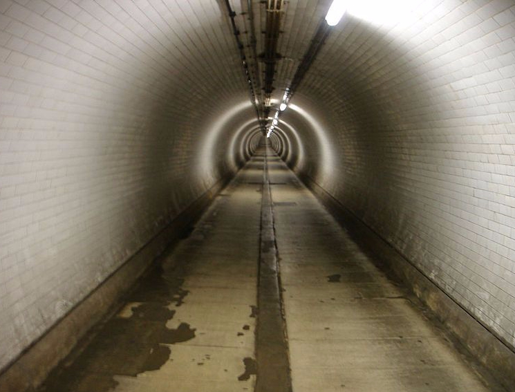 Greenwich Foot Tunnel - war bomb damage repair : London Remembers